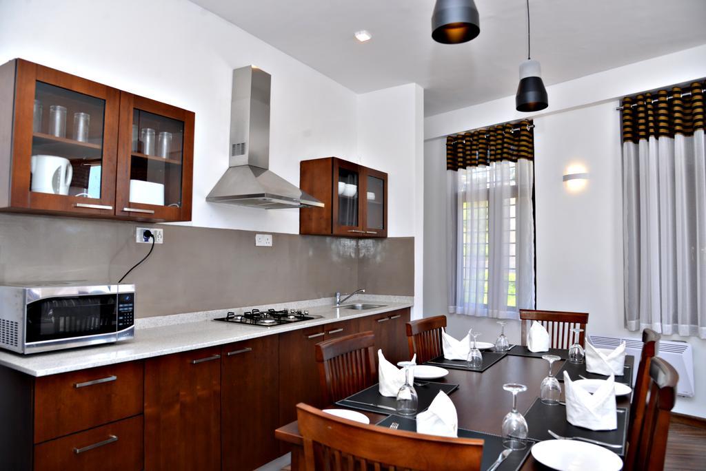 คิงฟอร์ด เรสซิเดนซ์ Apartment นูวาราเอลิยา ภายนอก รูปภาพ