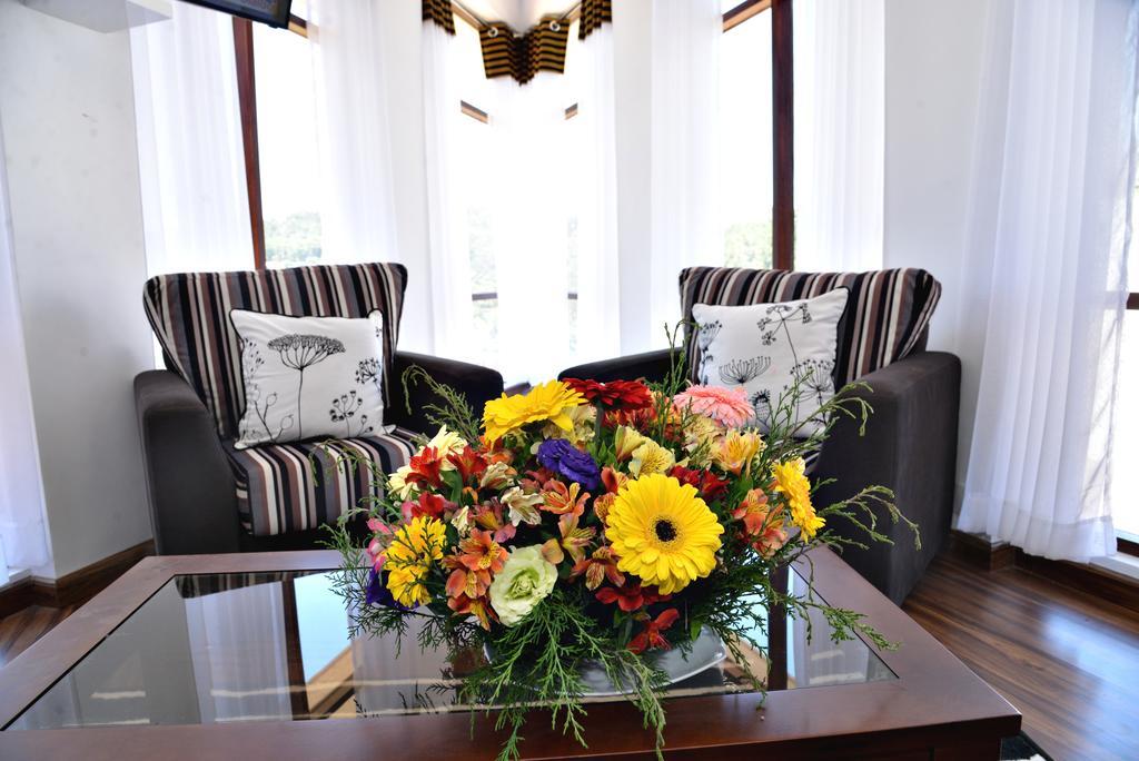 คิงฟอร์ด เรสซิเดนซ์ Apartment นูวาราเอลิยา ภายนอก รูปภาพ